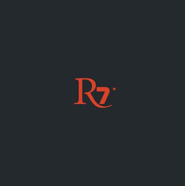 r7 brochure